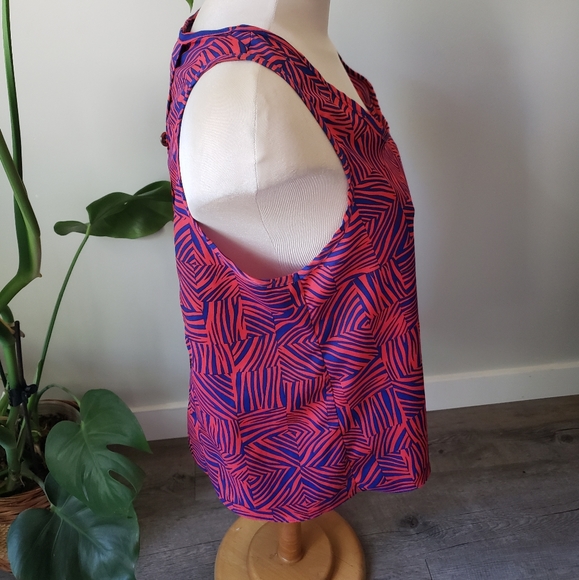 COSTA BLANCA | Abstract Blue & Pink Open Back Top - Picture 4 of 10